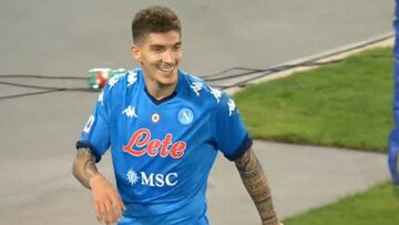 El N¨¢poles se deshace del Benevento