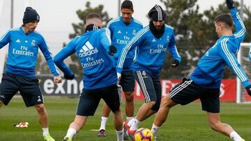 Courtois y Benzema se entrenan y apuntan al 11 ante el Sevilla