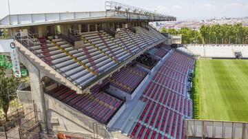 Las obras del Estadio de Vallecas en imágenes