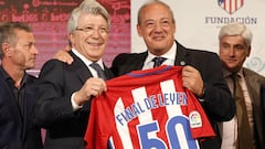 Pope Francis gives his blessing for the Calderón's last stand