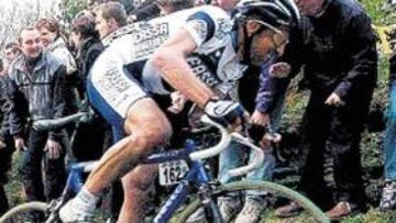 <b>UN ESPAÑOL EN EL PAVÉS. </b>Juan Antonio Flecha destacó el año pasado en los muros adoquinados.