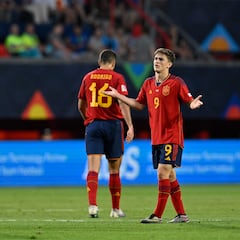 Visita sorpresa a España de los ‘vampiros’ de la UEFA