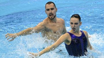 Pau Ribes y Emma García.