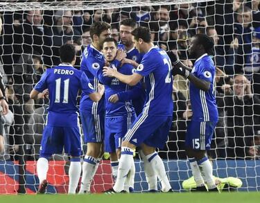 El Chelsea acumula 12 triunfos seguidos, récord del club