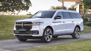 La experiencia de viajar en una camioneta de lujo de 3 millones de pesos