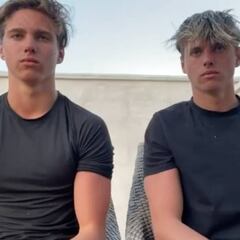 Los gemelos Fagan, apartados del US Ski Team por comentarios racistas