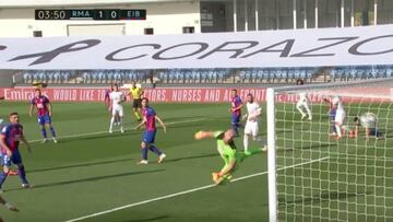 ¡Pero qué escándalo! Golazo increíble de Kroos al Eibar