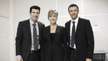 Luis Figo y Luis Enrique, con Julia Otero.