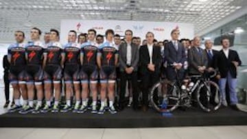 Alberto Contador, en la presentaci&oacute;n de los equipos j&uacute;nior y sub-23 de su fundaci&oacute;n.