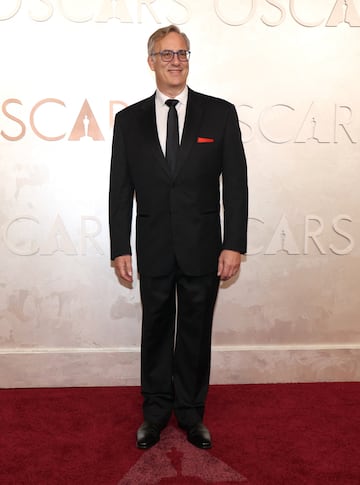 Michael Jackman posa en la alfombra roja del Dolby Theatre.