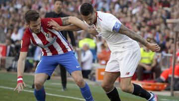 Sa&uacute;l pelea con Vitolo. 