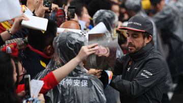 Alonso sobre su futuro: "No se puede descartar nada..."