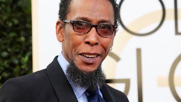 FILE PHOTO: Actor Ron Cephas Jones arrives at the 74th Annual Golden Globe Awards in Beverly Hills, California, U.S., January 8, 2017.   REUTERS/Mike Blake/File Photo