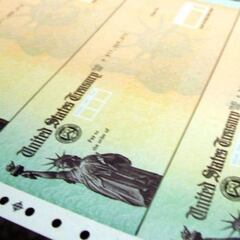 When was the second stimulus check sent out and how much was it?