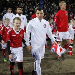 Medel: "Siempre que vengo a la Selección soy muy feliz"