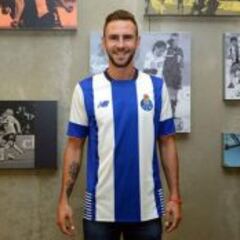 Miguel Layún: "El domingo Jiménez no va a ser mi amigo"