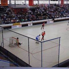 Hockey y voleibol abren el resurgir de las secciones pericas