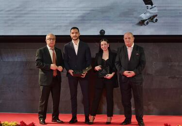 Bargall¨®, Baldizzone y AS, premiados en la Gala del Patinaje