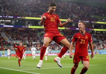 Celebración del jugador del Real Madrid, Marco Asensio, durante el encuentro frente a la selección de Costa Rica. 