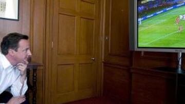 Cameron: "Que no haya penaltis, por favor"