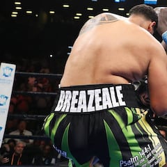 El 'Bombardero' Wilder fulminó a Breazeale: KO en 137 segundos