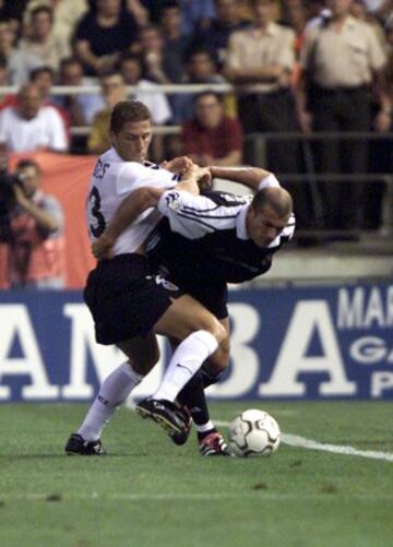 Zidane con Curro Torres. 