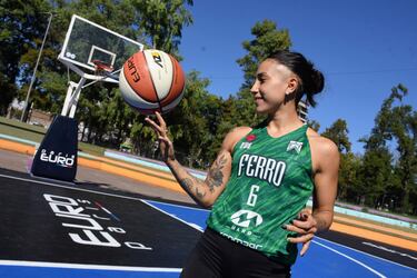 Mica González, la reina del básquet callejero y figura en Ferro