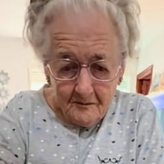 Una cubana con 87 años llega por primera vez a España, su nieto le compra pasteles nada más aterrizar y su reacción encoge millones de corazones