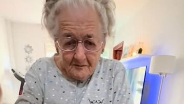 Una cubana con 87 años llega por primera vez a España, su nieto le compra pasteles nada más aterrizar y su reacción encoge millones de corazones