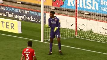 Vigouroux maravilló con estas atajadas en empate de su equipo