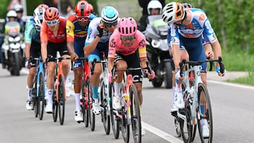 Tobias Foss del Ineos se quedó con la primera jornada del Tour de los Alpes.