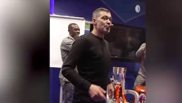 Sergio Conceição protagonizó una celebración única, recordando a Ancelotti, que causó furor después del triunfo del Milan en la Supercopa de Italia.