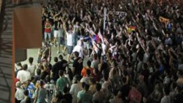 El Valencia brinda la Ciudad Deportiva y aisla al equipo