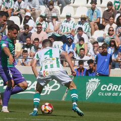 Grupo 2: Santaelena y Romo destituidos, el Málaga da bandazos y el Castilla despega