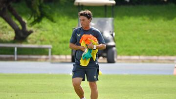 Rubi, durante un entrenamiento del Almería.