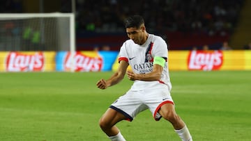 Soccer Football - UEFA Champions League - FC Barcelona v Paris St Germain - Estadi Olimpic Lluis Companys, Barcelona, Spain - October 1, 2025 Paris St Germain's Achraf Hakimi celebrates after Goncalo Ramos scores their second goal REUTERS/Albert Gea