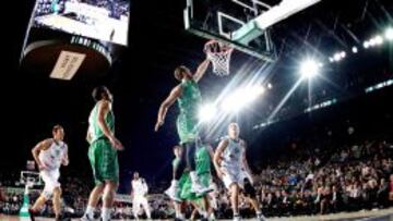 El Darussafaka turco destroza a Unicaja y complica su pase