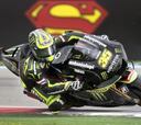 Varias caídas españolas en el gran día del inglés Cal Crutchlow