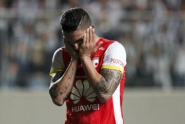 Imágenes de la intensa lucha de Santa Fe ante Mineiro