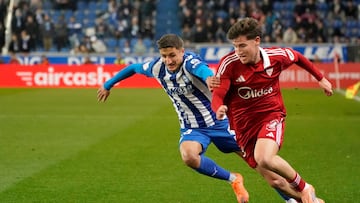 Tenaglia contra el Sevilla.