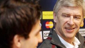 Wenger quiere a Afellay pero no dejará que Cesc se vaya