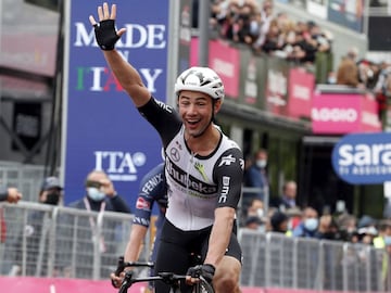 23/05/21   GIRO DE ITALIA 2021    ETAPA  15  GRADO  -  GORIZIA    VICTOR CAMPENAERTS  VENCEDOR DE LA ETAPA