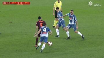 Esto define a Busquets: vean su doble genialidad técnica