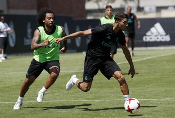 El marroquí entró en sustitución de Carvajal para ser el dos en la segunda parte. Con la salida de Danilo gana opciones para ser el suplente de Carvajal durante la temporada.