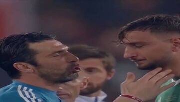 Precioso gesto de Buffon con un Donnarumma hundido