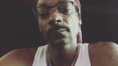 La excentricidad de Snoop Dogg: paga una fortuna a un hombre que lía sus porros