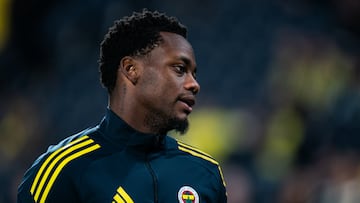 Jhon Duran of Fenerbahce looks on during the Trendyol Super League match between Fenerbahce and Konyaspor at the Chobani Stadium in Istanbul, Turkey, on December 15, 2025. (Photo by Yagiz Gurtug/NurPhoto via Getty Images)