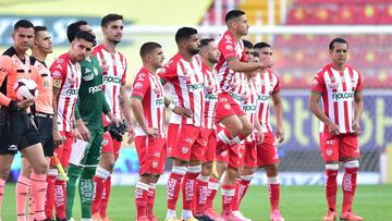 Jugadores del Necaxa previo a un partido