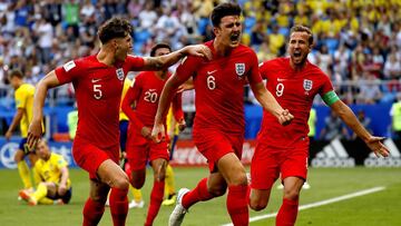 Samara (Russian Federation), 07/07/2018.- Harry Maguire of England (C) celebrates with teammates scoring the 1-0 lead during the FIFA World Cup 2018 quarter final soccer match between Sweden and England in Samara, Russia, 07 July 2018.
 
 (RESTRICTIONS AP