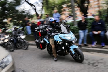 La ley que termina con los conductores ruidosos en Colombia: se acabó la fiesta en los semáforos